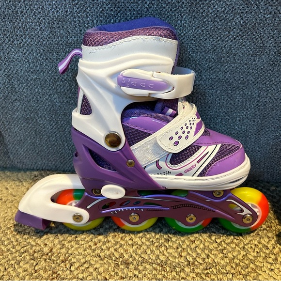 Kids Adjustable Inline Skates Purple Girls Size Small - Picture 3 of 9